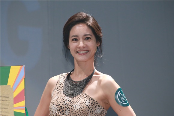 Janet谢怡芬《The Body Shop40周年》品牌发表会
