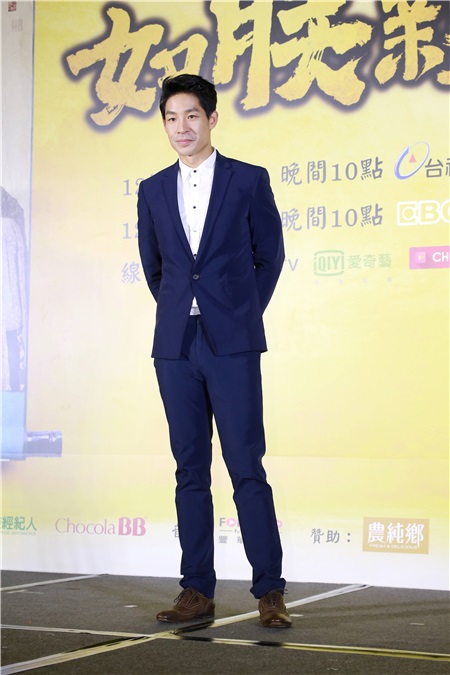 李国毅、连俞涵等出席《如朕亲临》首映记者会