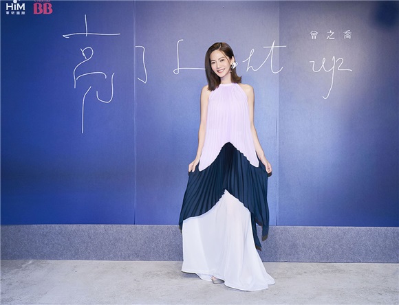 曾之乔十年磨出新EP《亮了》 合作炎亚纶推出闺密合唱歌曲