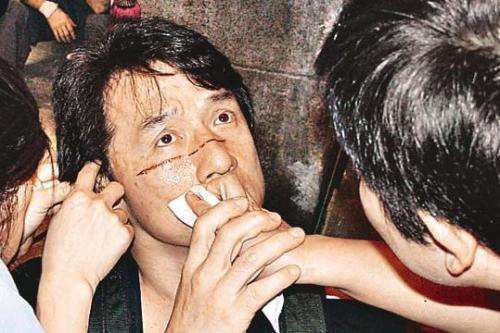 从成龙到甄子丹,为何中国的功夫明星备受好莱坞认可?