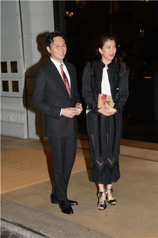 〈Yes香港现场〉张智霖夫妻出席天王婚宴 闭口不提方媛孕事