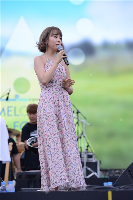 白娥娟、白艺潾、G.Soul出席大众音乐庆典 并献上精彩舞台