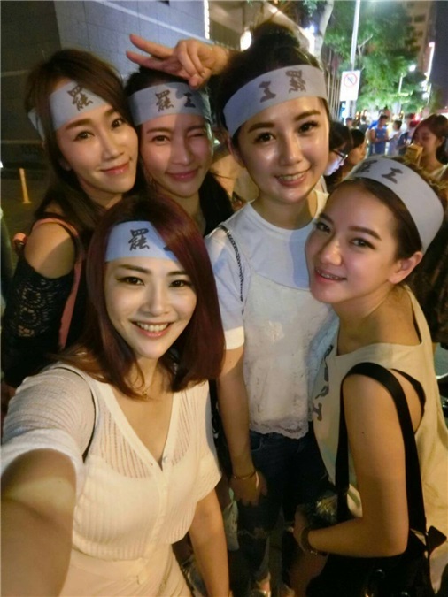 台湾最大的中华航空公司空服员