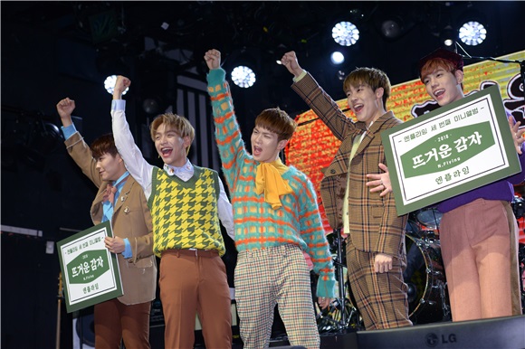 男团N.Flying举办《N.Flying》Showcase