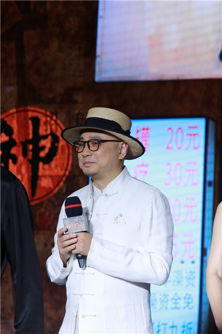 徐峥宁浩时隔三年再度合作 赞叹王传君敬业为戏狂减肥