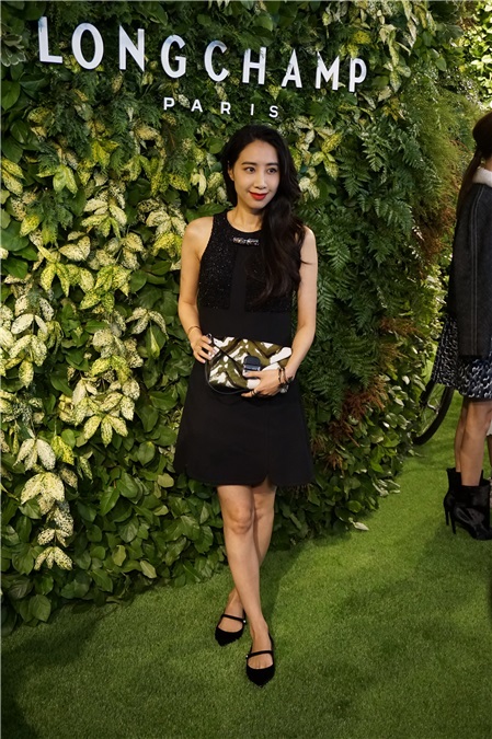 胡杏儿、吴千语、吴雨霏等出席品牌活动