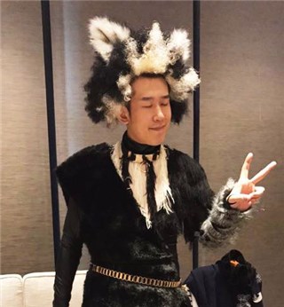 最终确认下的脸脸饰演哈士奇