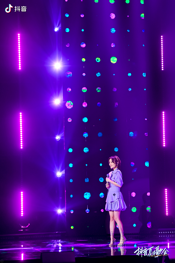 1631004224592561.png 抖音夏日歌会2.png