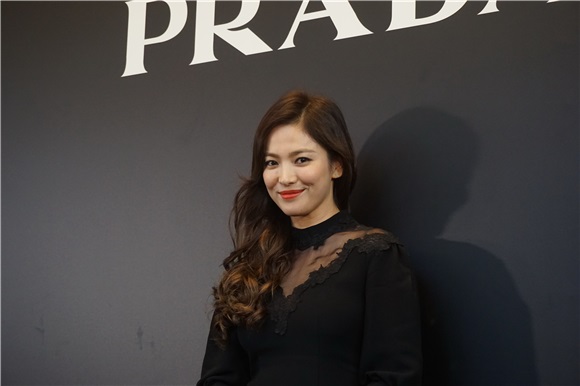 宋慧乔、刘青云、陈慧琳等出席《PRADA专门店开幕酒会》