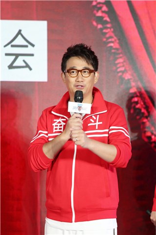 黄磊回答主持人问题