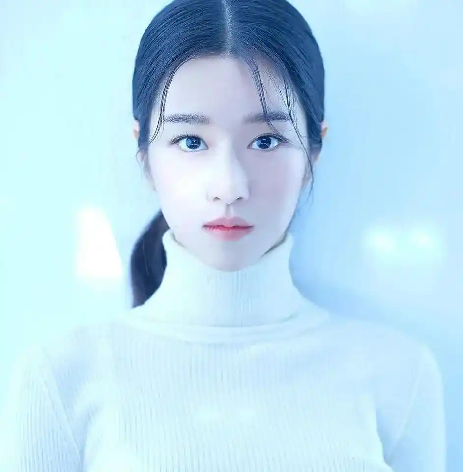 徐睿知澄清与金秀贤绯闻，时隔8年重返综艺引热议