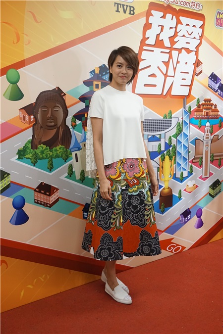 李亚男爆应对小三有妙招 梁咏琪惹病欲与老公隔离