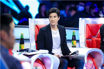 金曲奖最年轻双料歌王的王力宏还很谦虚