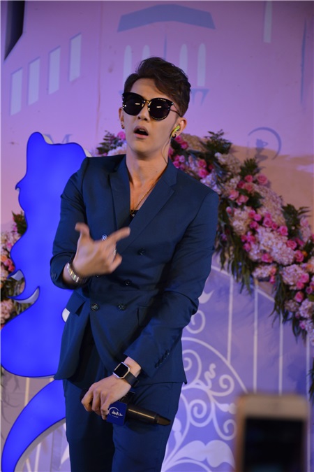 钟丽缇赞张伦硕是白马王子 汪东城有意当伴郎