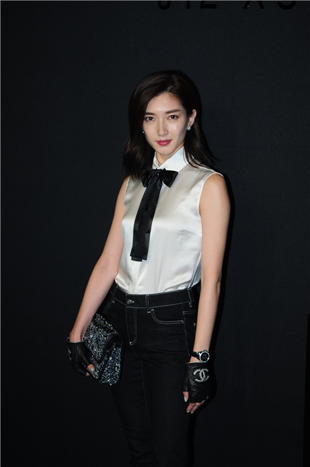 刘诗诗、陈伟霆等出席香奈儿腕表活动