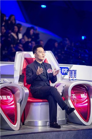 “脑王”王峰参加“人机大战”