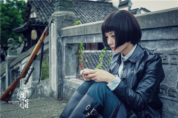 赵丽颖三剧上档火力齐开 暑期女王霸屏再来
