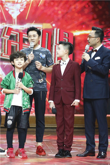 蔡国庆《天天》谈儿子:结婚不是大事,有他才幸福