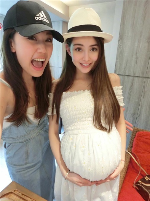 昆凌辨准妈妈派对乐迎儿 小周周意外出现成焦点?