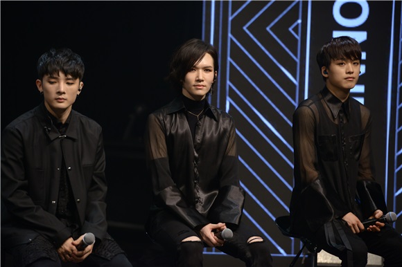 韩国新人男团BLK首张迷你专辑《 INTO BLK PART1. ’I’》媒体SHOW CASE