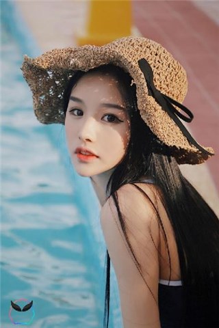 要播app女主播-李元鸿