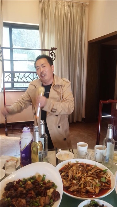 《粉红色的回忆》四川话版爆笑来袭 网友:听得我怀疑人生