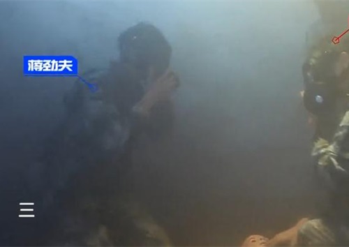 蒋劲夫《真男》展文武双全 28秒解救人质获赞