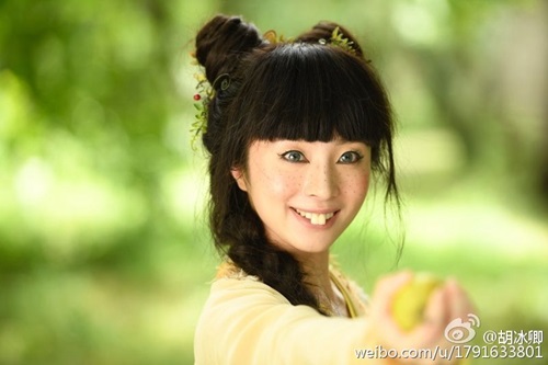 《柜中美人》杀青 胡冰卿造型丑出天际被称自黑狂魔