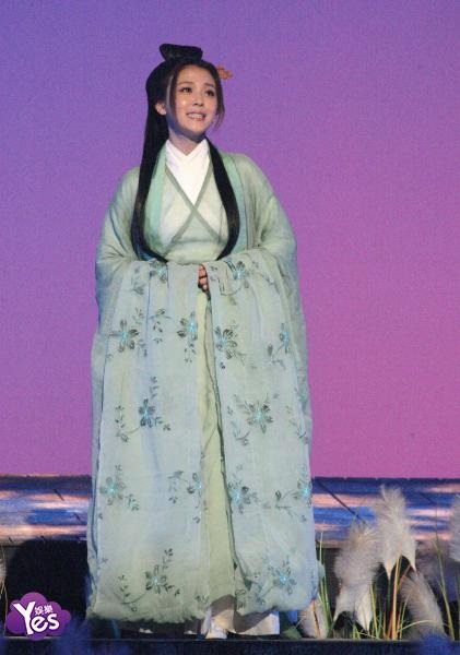 3月15日台北讯 卓文萱 黄志伟 全新古装...