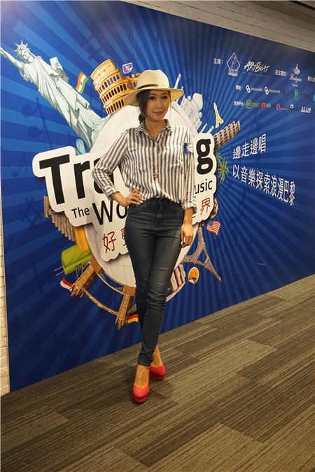 王喜、亢帅克、张纹嘉、朱紫娆等出席《好声音漫步世界 第二站–法国》开镜仪式