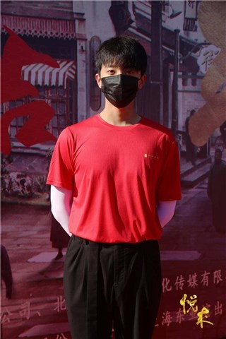 演员 牛骏峰