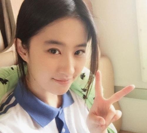 郑爽刘亦菲孙怡谭松韵 盘点这些长着初恋脸的女明星们