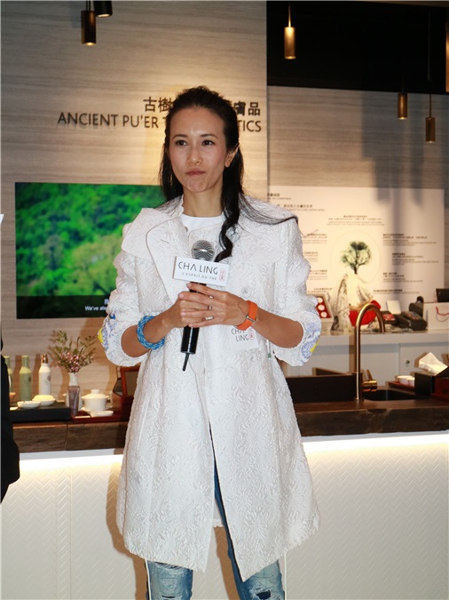 莫文蔚呼吁爱环境重环保 老公热情学中文望有夫妻假