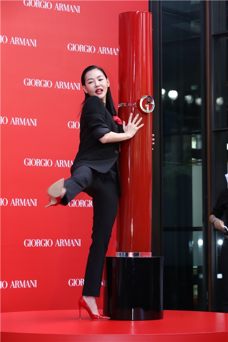 小S出席Giorgio Armani气势女王见面会