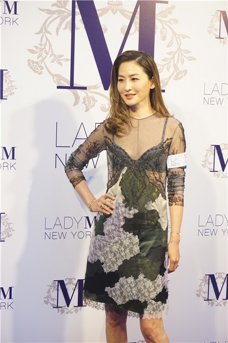 杨千嬅、周汶錡及黄佩霞出席甜品店开幕活动