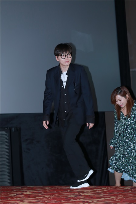晋久、任时完、李东辉、金善映出席等电影《One Line》媒体试映会