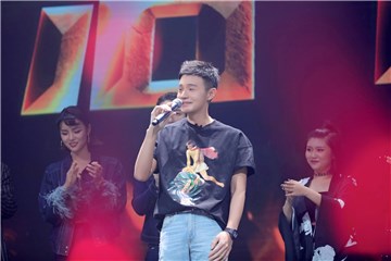 李荣浩接梗