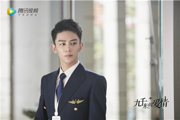 夏之光饰演周宇航