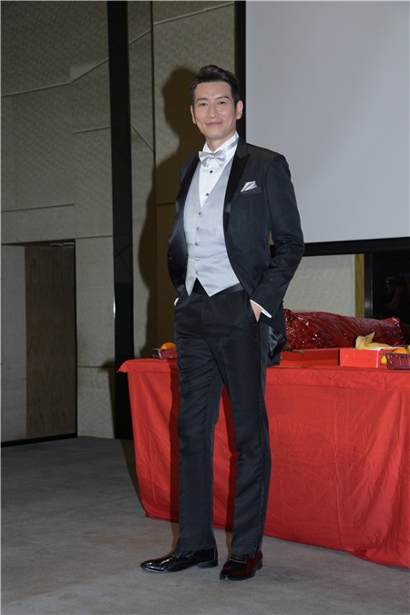 谭耀文、袁文杰等出席《辣警霸王花2》举行电影探班