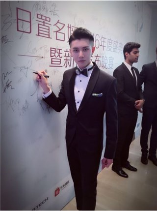 图片说明