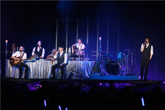 五月天《JUST ROCK IT 2016就是演唱会》台北站