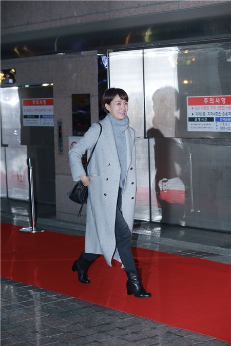 徐玄振、柳演锡、金旻载、陈京等出席《浪漫医生金实福》终映宴