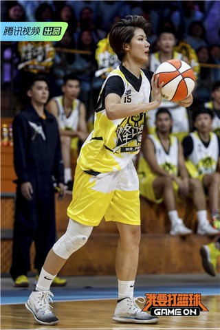 烽骑士队长周彤