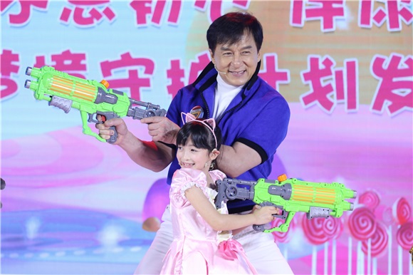 成龙再打造动画片 索吻夏天被拒直呼「没面子」