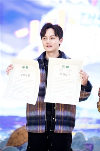 《小小的追球》圆满收官，尹正暖心呼吁：“永远不要小看自己的影响力”