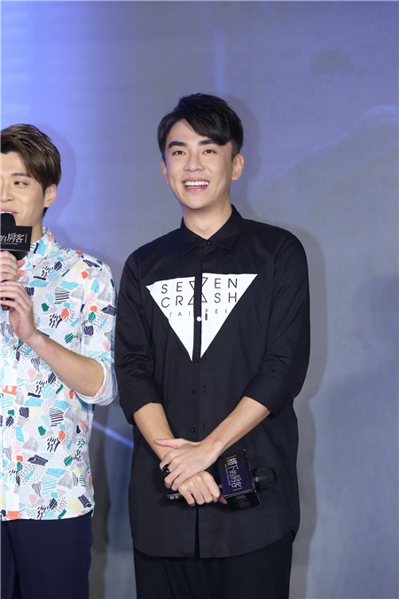 柴智屏、任达华、李康生、庄凯勋等人出席《楼下的房客》破亿庆功宴