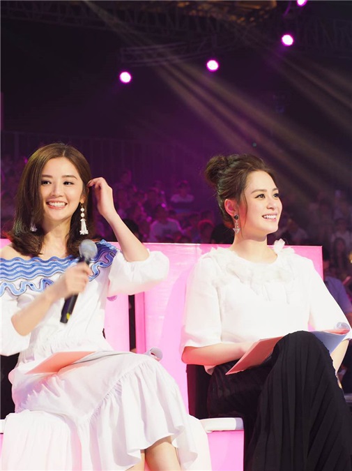 Twins十五周年演唱会将启 阿Sa阿娇合体超女任评委