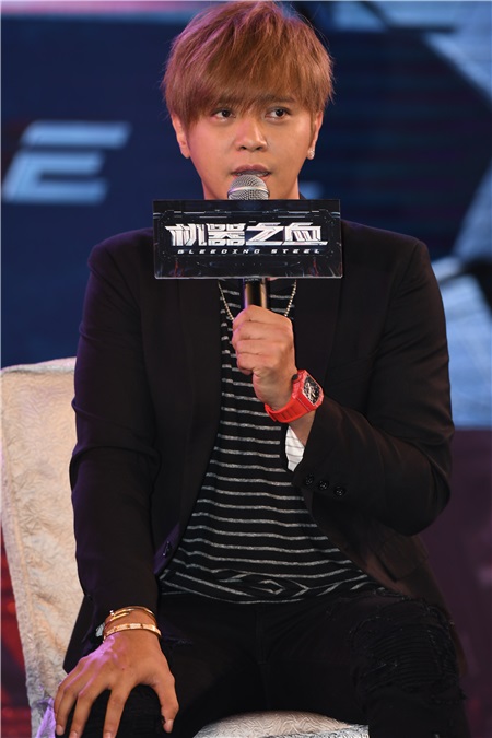罗志祥首演人类挑战大 拍摄危险戏份均亲上阵