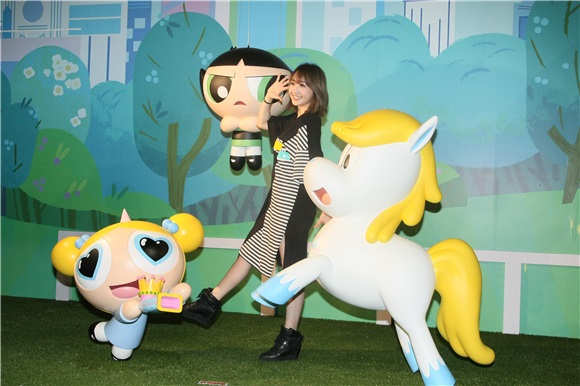 朱俐静出席飞天女神特展
