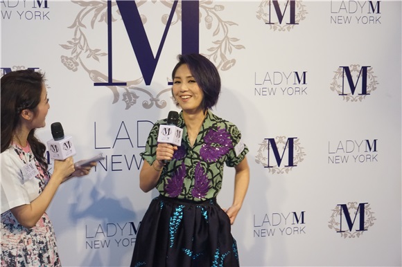杨千嬅、周汶錡及黄佩霞出席甜品店开幕活动